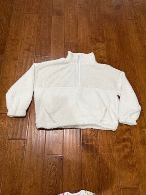 NWOT Size XXL No Boundaries Cozy White Sherpa Half-Zip Pullover